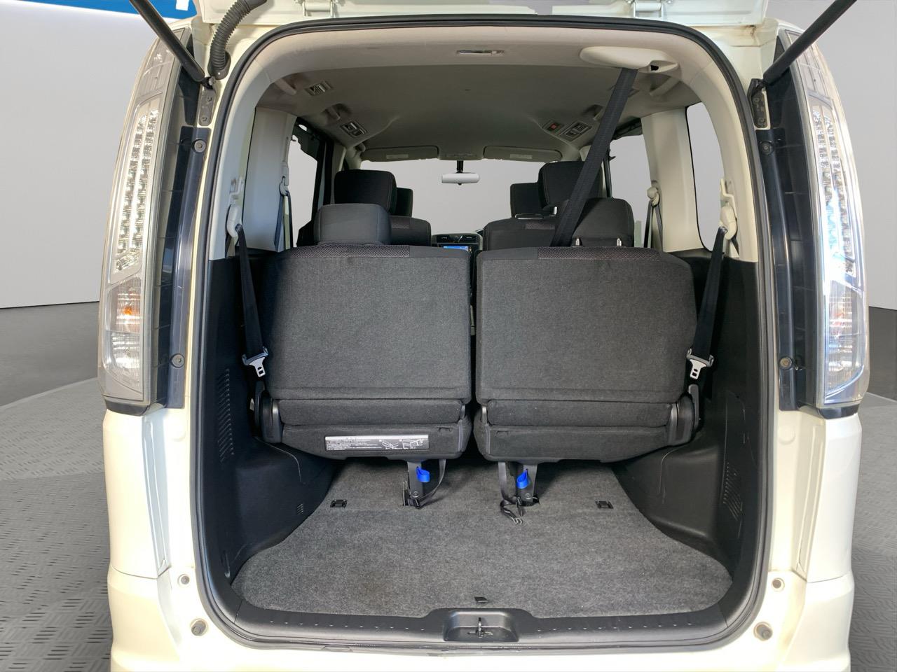 2012 Nissan Serena Hybrid Highway Star People Mover CRUISE CONTROL + POWER SLIDING DOORS + AUTO LIGHTS