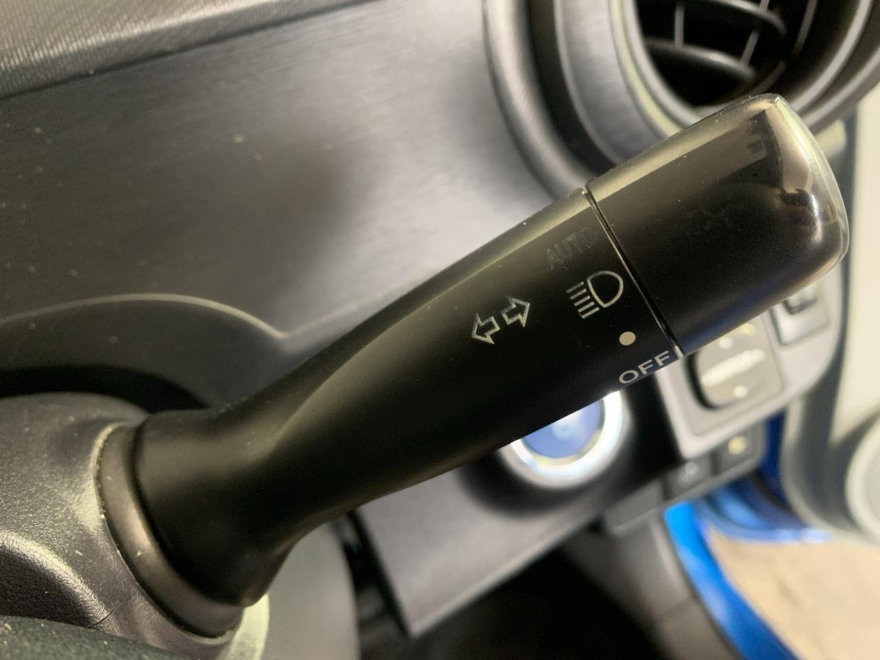 2012 Toyota Aqua S Hatchback HEATED SEATS + PUSH BUTTON START + AUTO LIGHTS