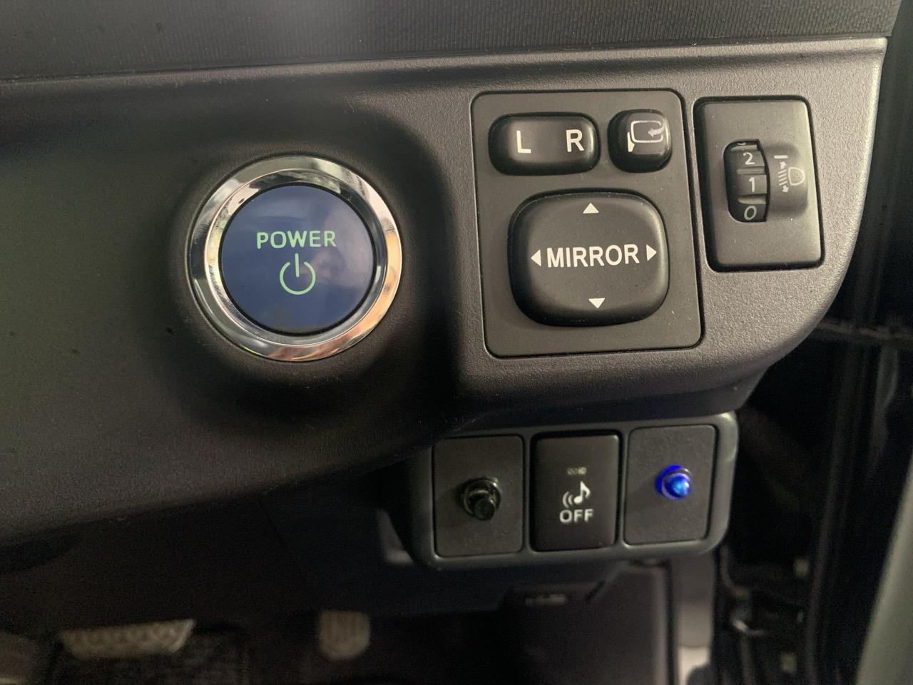 2012 Toyota Aqua S Hatchback PUSH BUTTON START + AUTO LIGHTS 
