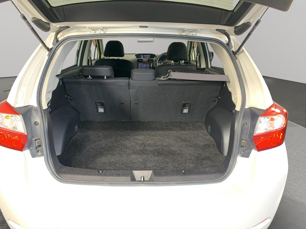 2012 Subaru Impreza SPORT 2.0 Hatchback CRUISE CONTROL + AUTO LIGHTS 