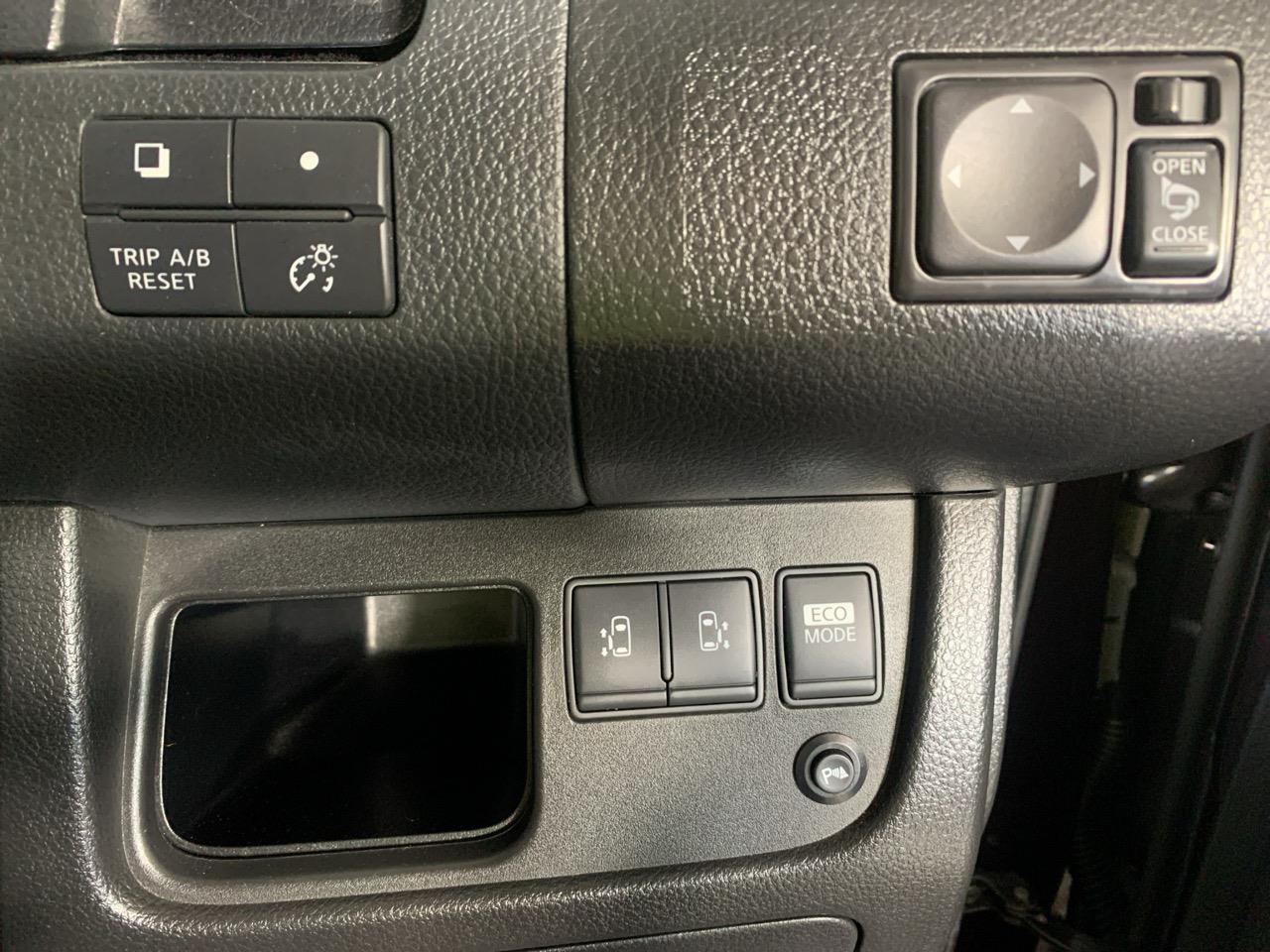 2013 Nissan Serena HIGH WAY STAR G S-HYBRID People Mover CRUISE CONTROL + POWER SLIDING DOORS + AUTO LIGHTS