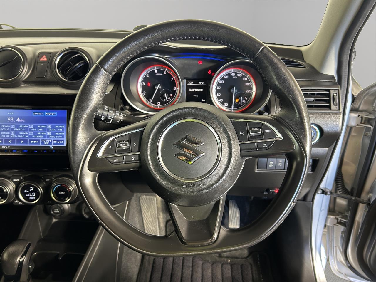 2018 Suzuki Swift Late Shape Hatchback SMART KEY + REVERSING CAMERA + AUTO LIGHTS