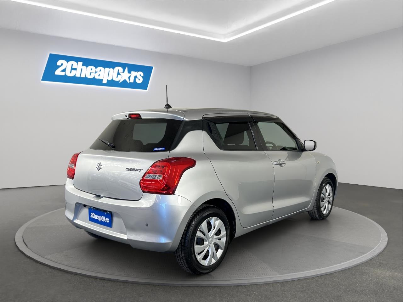 2018 Suzuki Swift Late Shape Hatchback SMART KEY + REVERSING CAMERA + AUTO LIGHTS