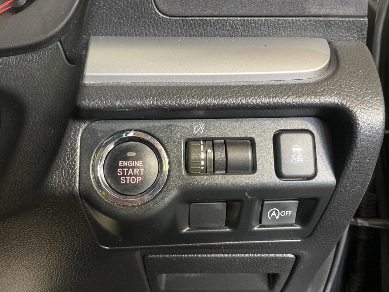 2014 Subaru Impreza SPORT 2.0I-S Hatchback CRUISE CONTROL + PADDLE SHIFT + PUSH START