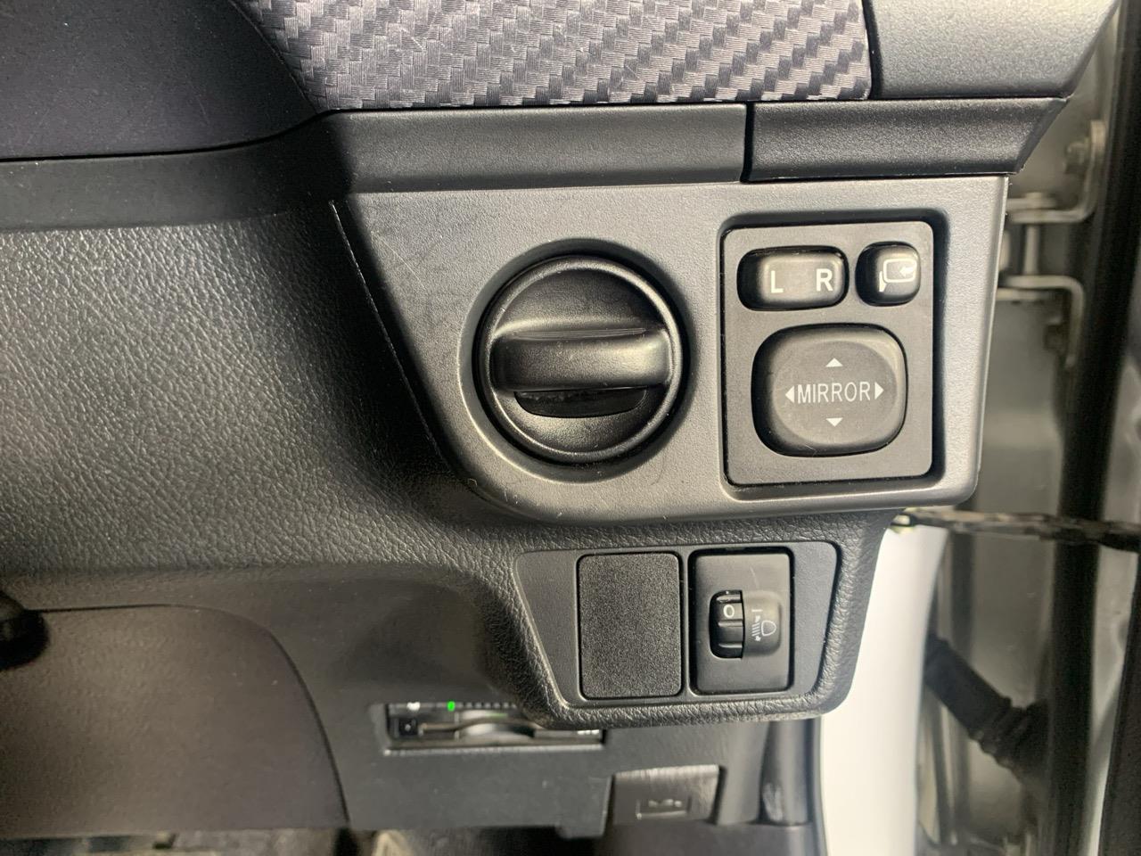 2014 Toyota Corolla Fielder Hybrid Station Wagon REVESING CAMERA + GREAT FUEL EFFICIENCY