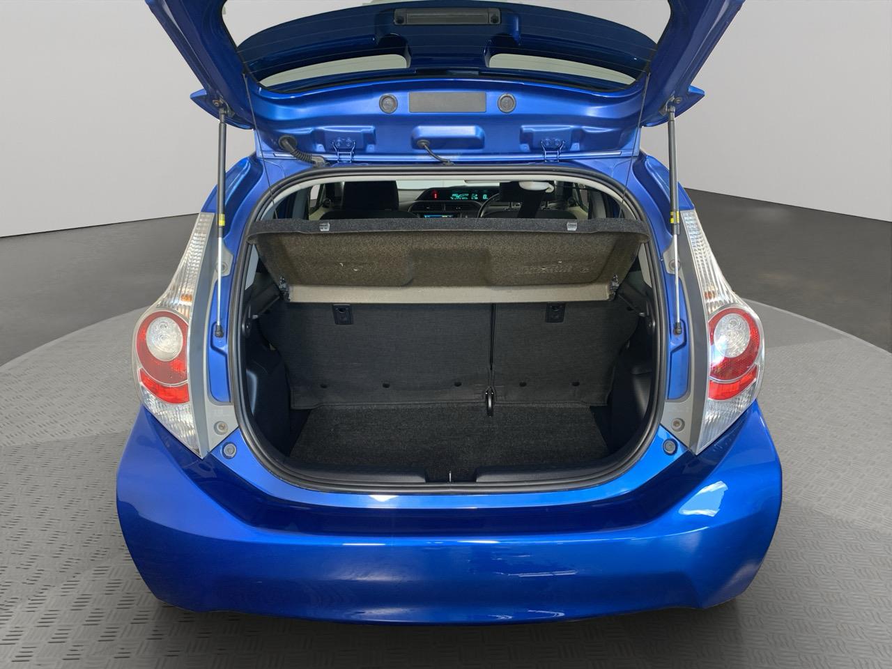 2012 Toyota Aqua G Hatchback PUSH SRART + AUTO LIGHTS
