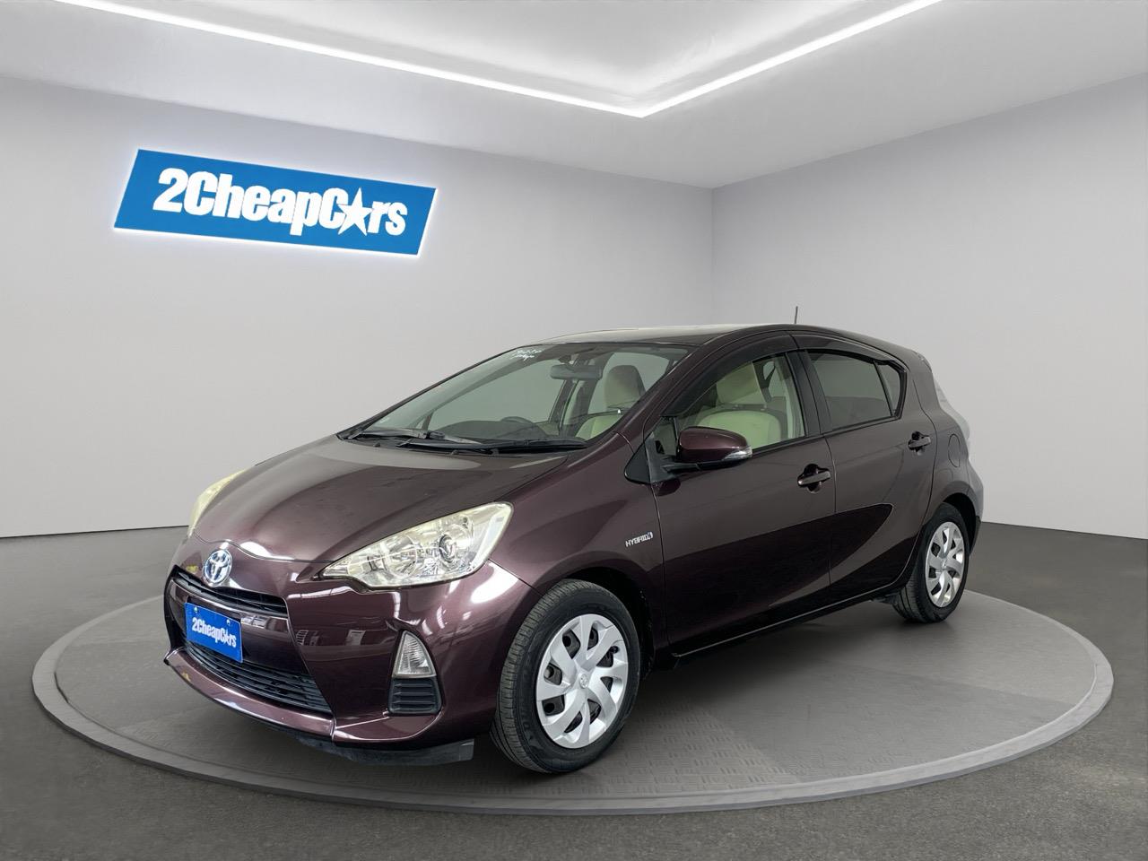 2014 Toyota Aqua S Hatchback