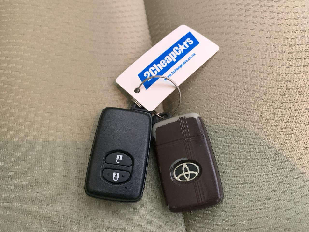 2014 Toyota Aqua S Hatchback REVERSING CAMERA + AUTO LIGHTS + PUSH BUTTON START