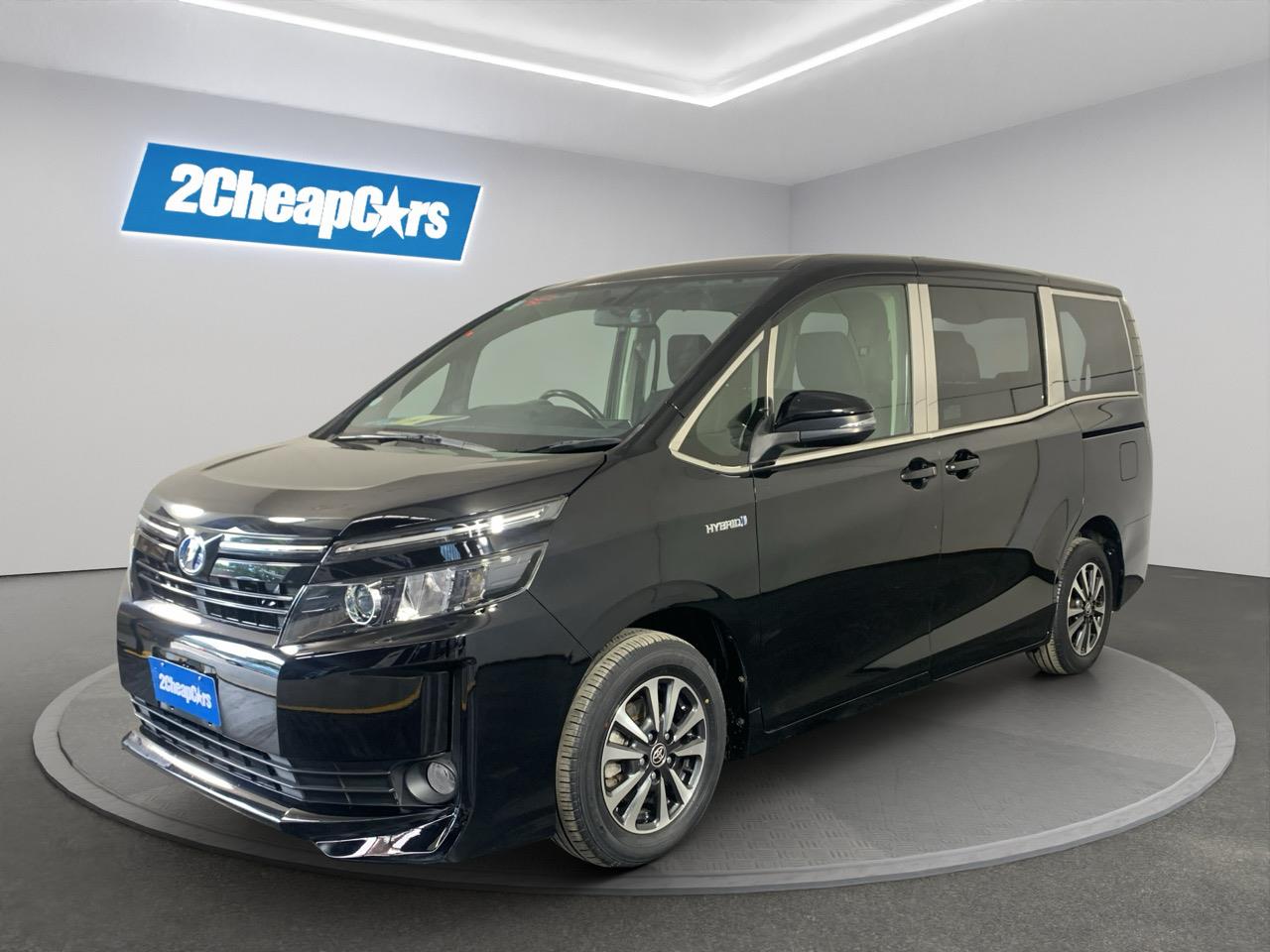 2015 Toyota Voxy Hybrid Saloon