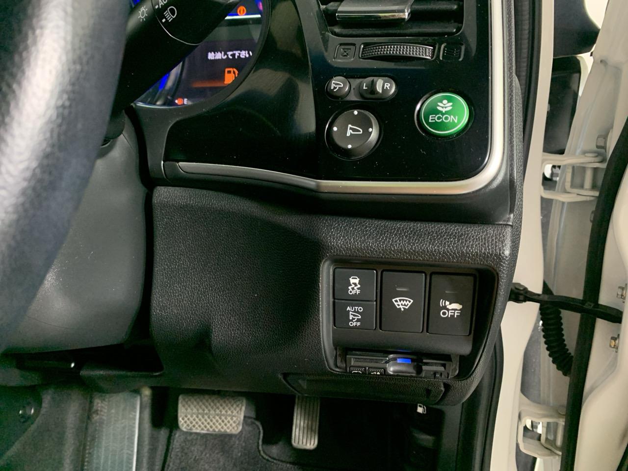 2016 Honda Grace Hybrid LX Sedan LOW KM + CRUISE CONTROL + REVERSING CAMERA