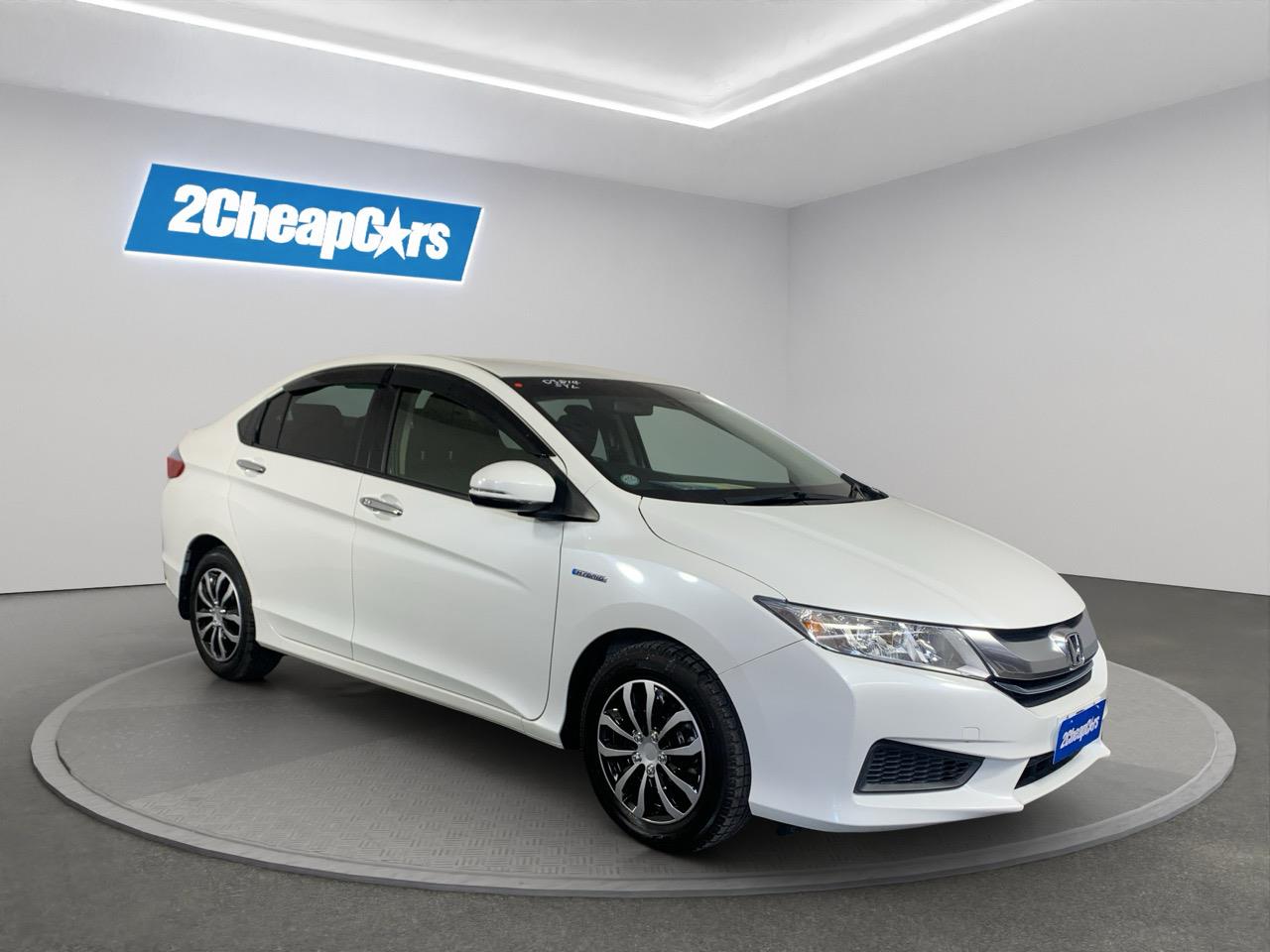 2016 Honda Grace Hybrid LX Sedan LOW KM + CRUISE CONTROL + REVERSING CAMERA
