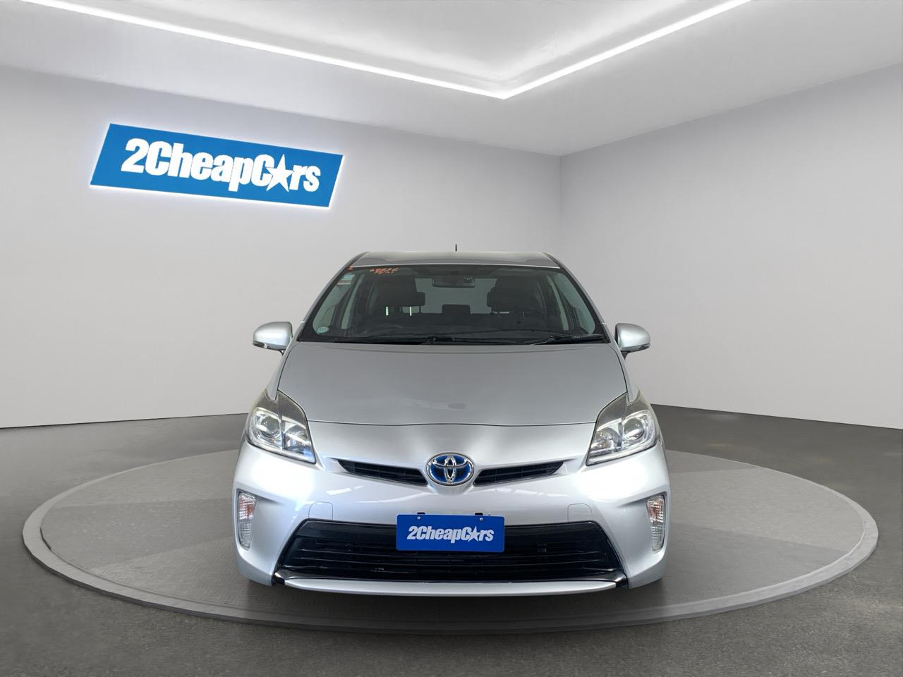 2015 Toyota Prius G Hatchback PUSH SRART + GREAT FUEL EFFICIENCY