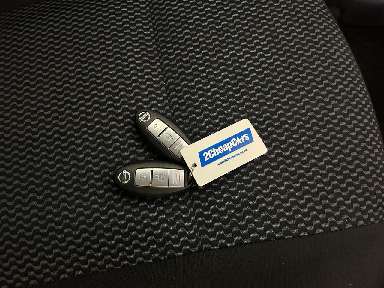 2014 Nissan Note 1.2 X Emergency Brake Package Hatchback AUTO LIGHTS + PUSH START