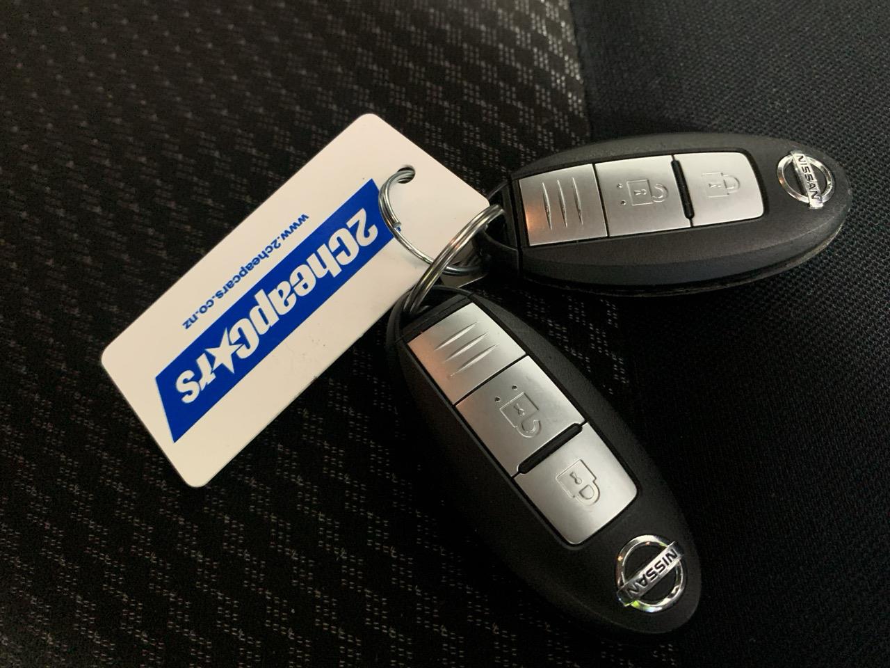 2020 Nissan Note e-power Hatchback LOW KMS+ AUTO LIGHTS + PUSH BUTTON START