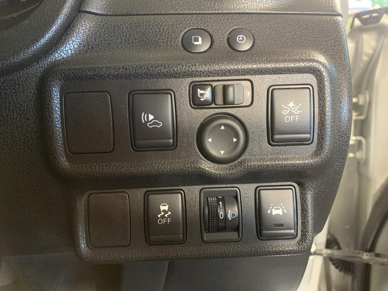 2020 Nissan Note e-power Hatchback LOW KMS+ AUTO LIGHTS + PUSH BUTTON START