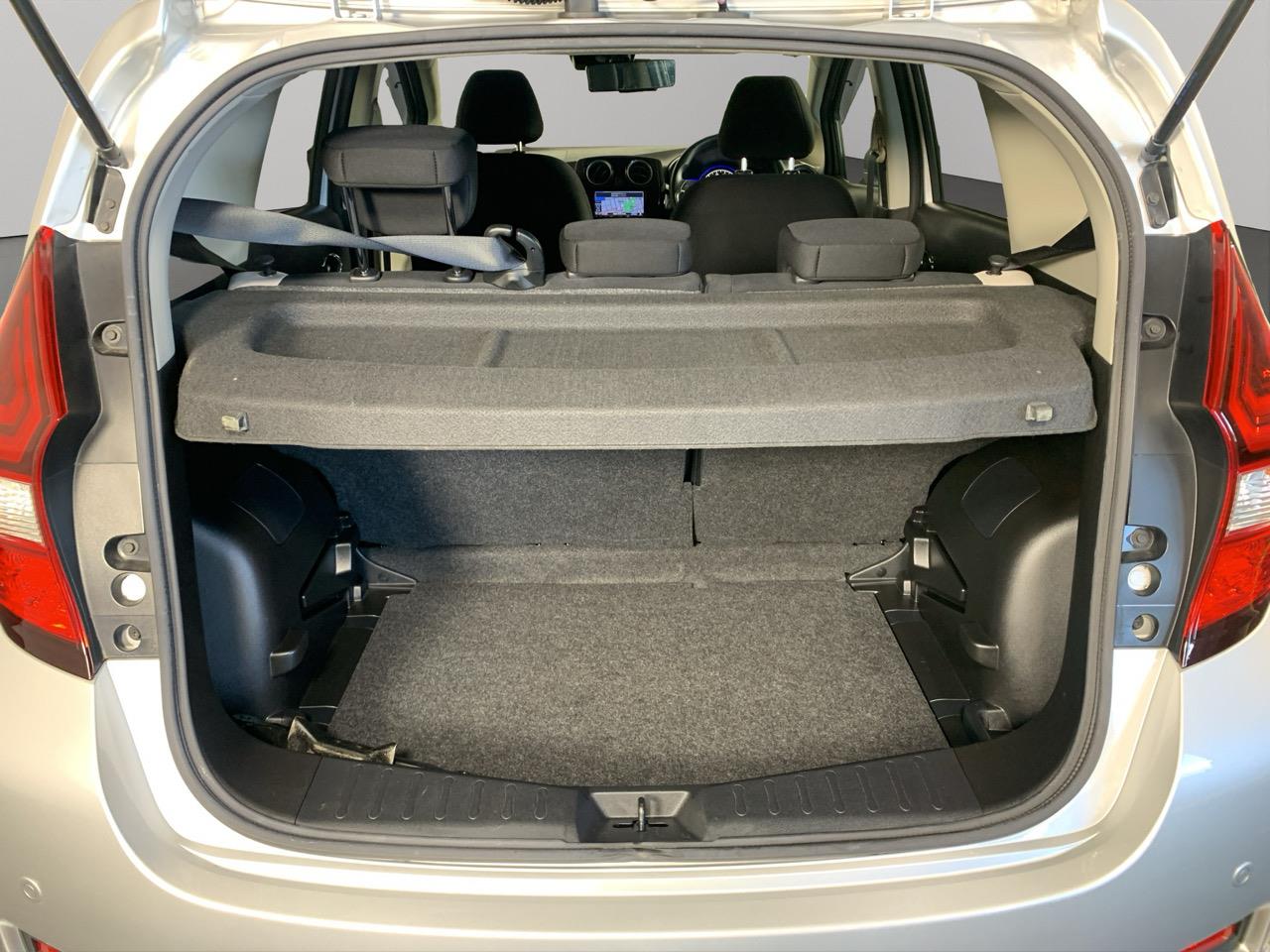 2020 Nissan Note e-power Hatchback LOW KMS+ AUTO LIGHTS + PUSH BUTTON START