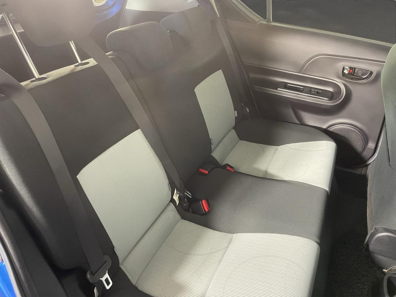 2013 Toyota Aqua S Hatchback AUTO LIGHTS + PUSH BUTTON START