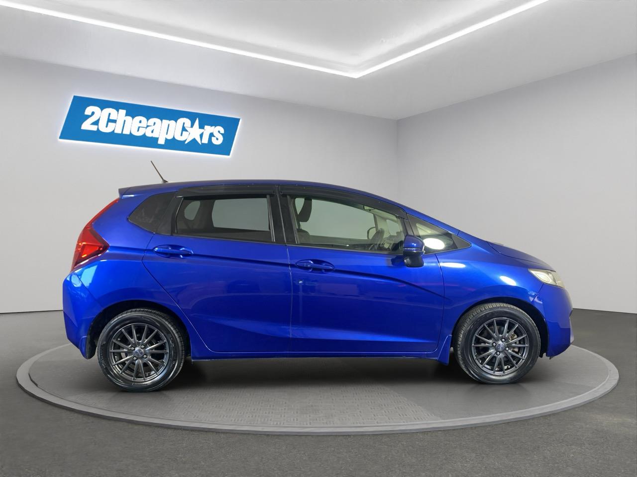 2014 Honda Fit Jazz New Shape Hatchback LOW KMS + REVERSING CAMERA + PUSH START
