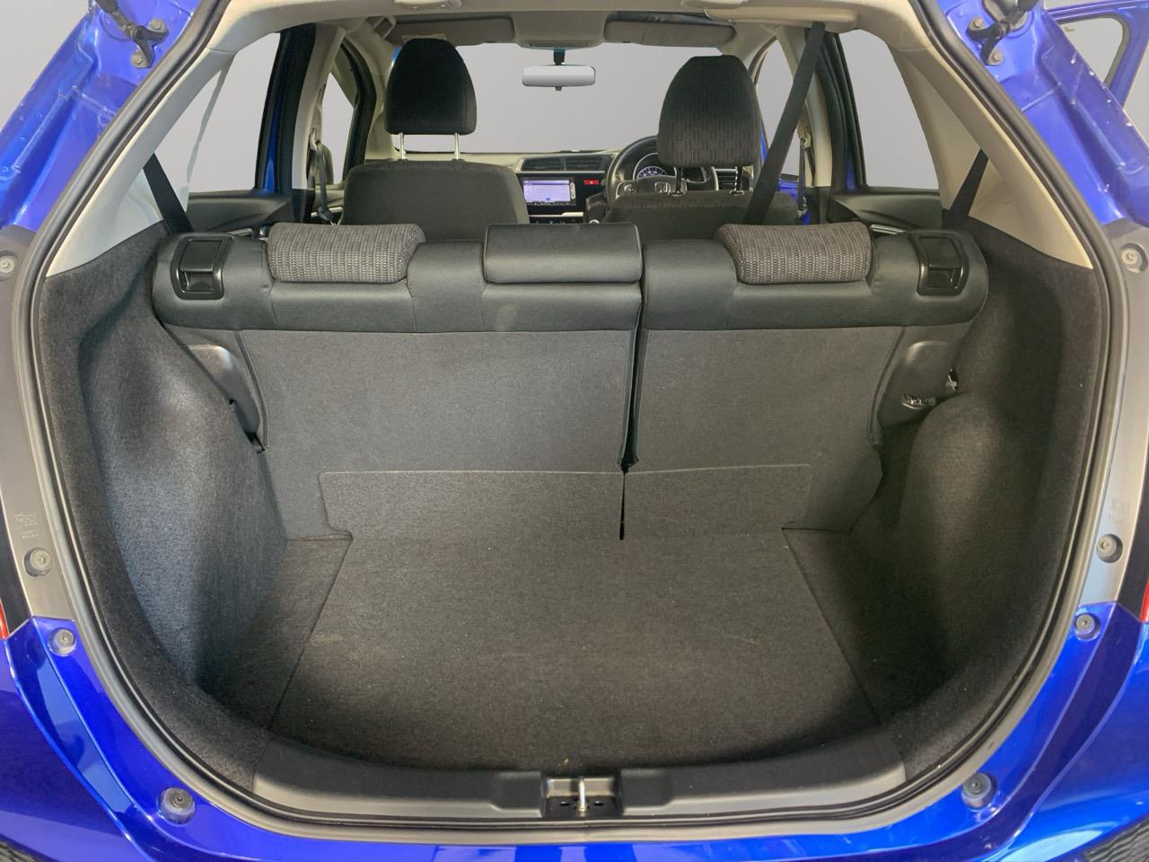 2014 Honda Fit Jazz New Shape Hatchback LOW KMS + REVERSING CAMERA + PUSH START