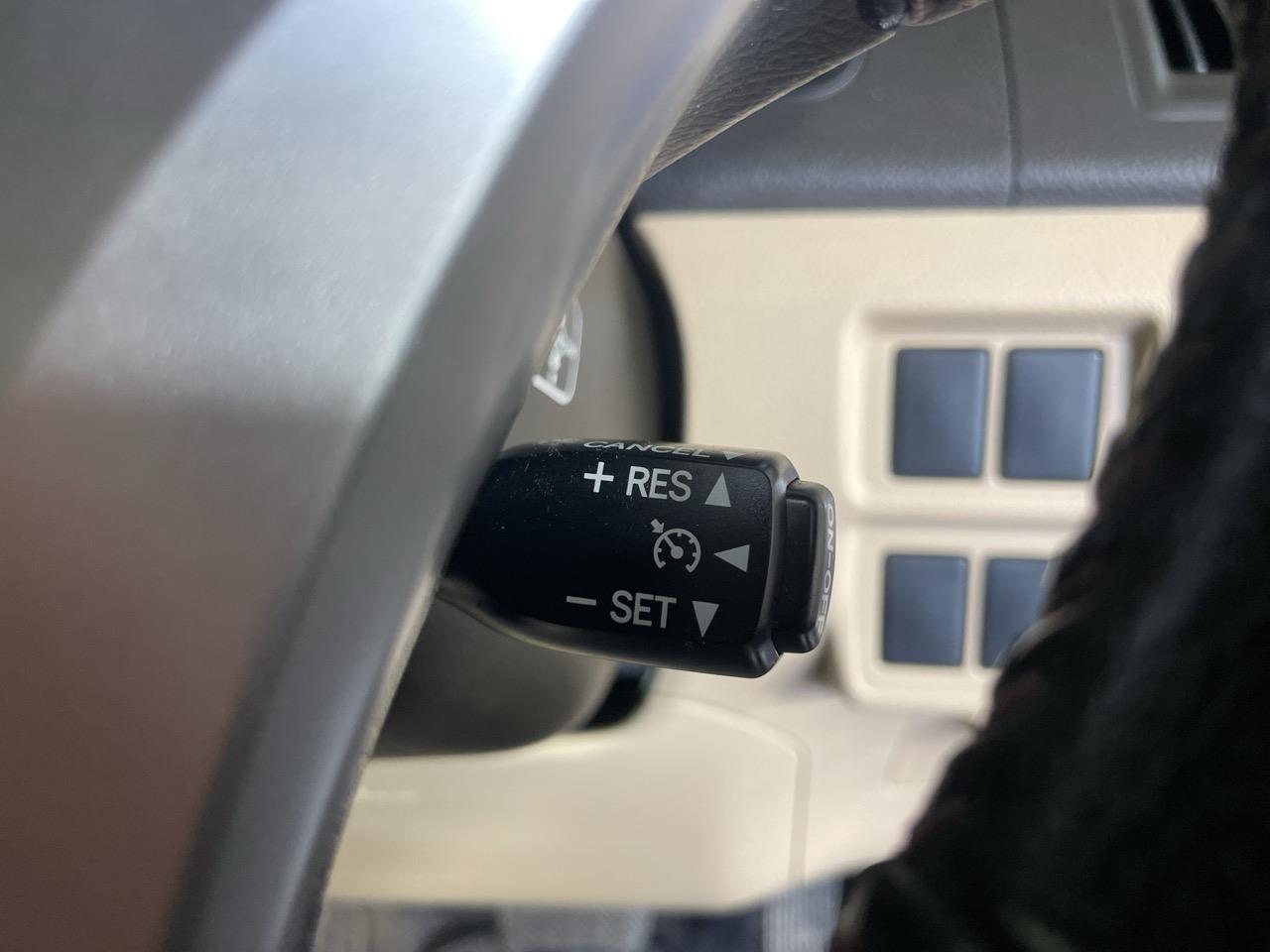 2012 Toyota SAI S AS Package Sedan LOW KM + REVERSING CAMERA + CRUISE CONTROL