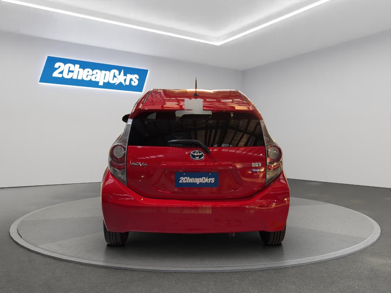 2013 Toyota Aqua G Hatchback SMART KEY + GREAT FUEL EFFICIENCY