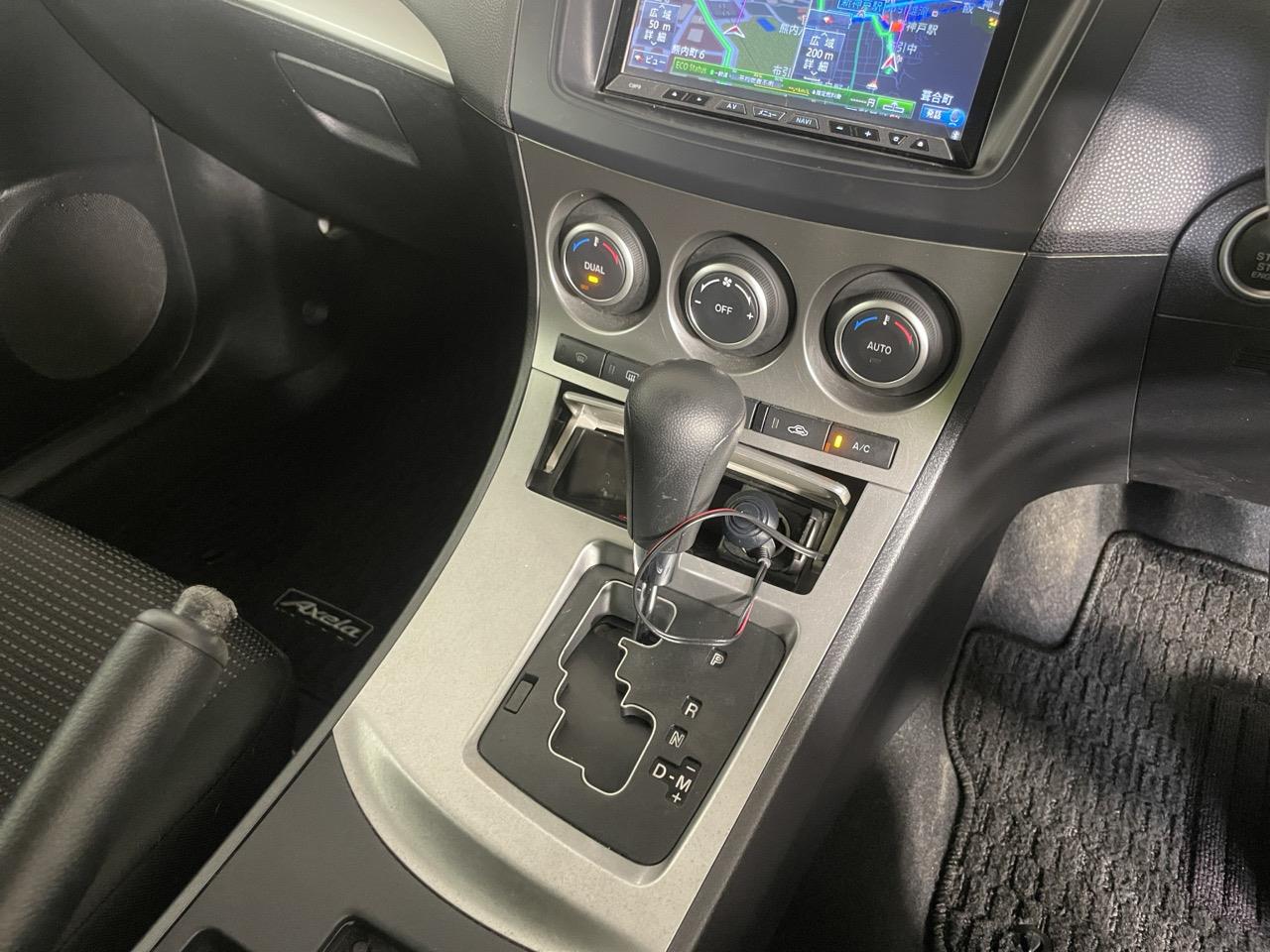 2012 Mazda Axela 3 1.5S Hatchback PUSH SRART + AUTO LIGHTS