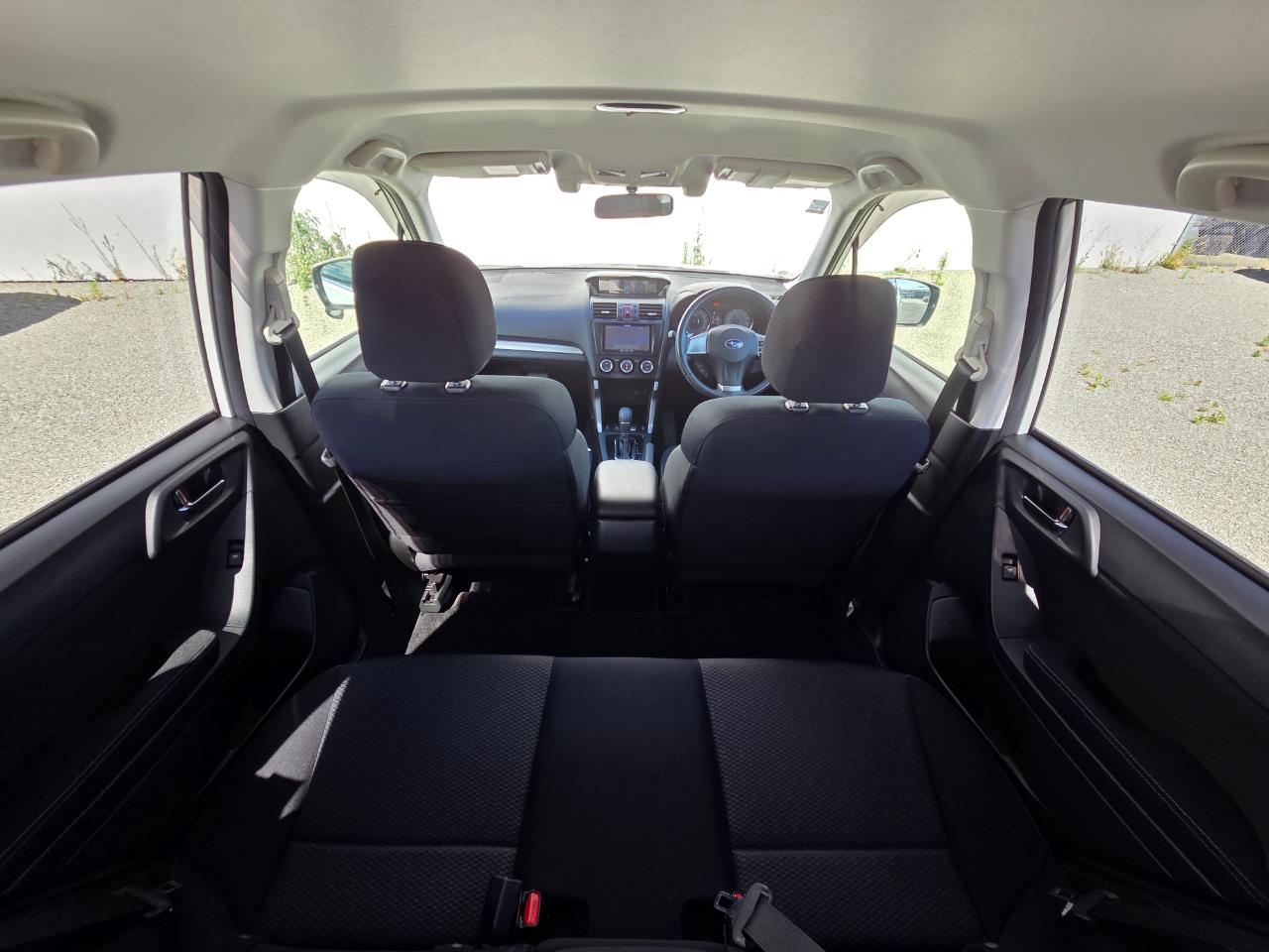 2013 Subaru Forester AWD RV/SUV AWD + REVERSING CAMERA + PADDLE SHIFT