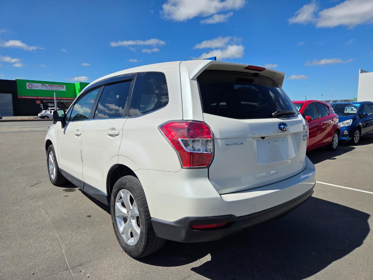 2013 Subaru Forester AWD RV/SUV AWD + REVERSING CAMERA + PADDLE SHIFT