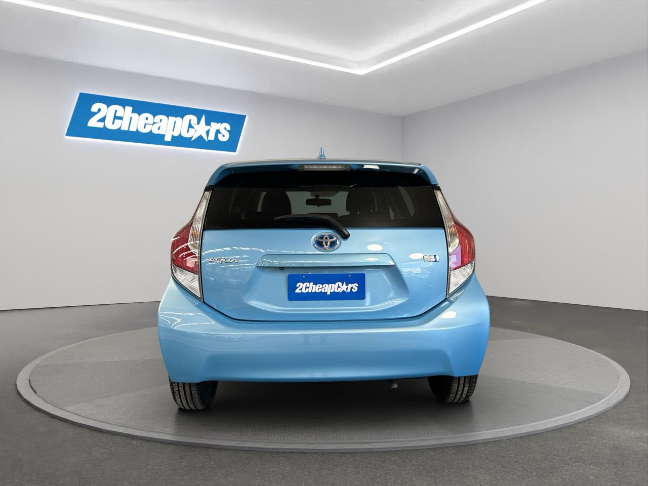 2015 Toyota Aqua Facelift Model G Black Soft Leather Selection Hatchback LOW KMS + REVERSING CAMERA + SMART KEY