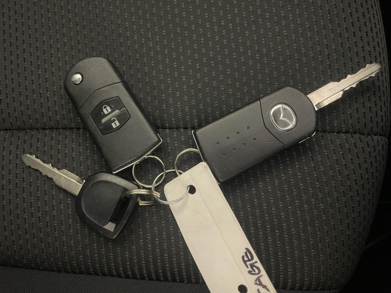 2013 Mazda Premacy 20C- SKYACTIVE People Mover REVERSING CAMERA + AUTO LIGHTS + GREAT SPACE