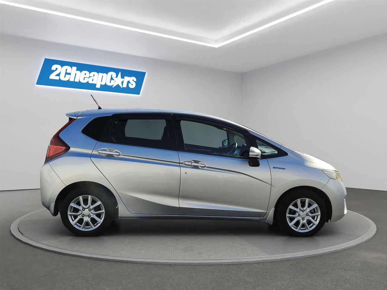 2014 Honda Fit Jazz Hybrid New Shape Hatchback CRUISE CONTROL + REVERSING CAMERA + SMART KEY