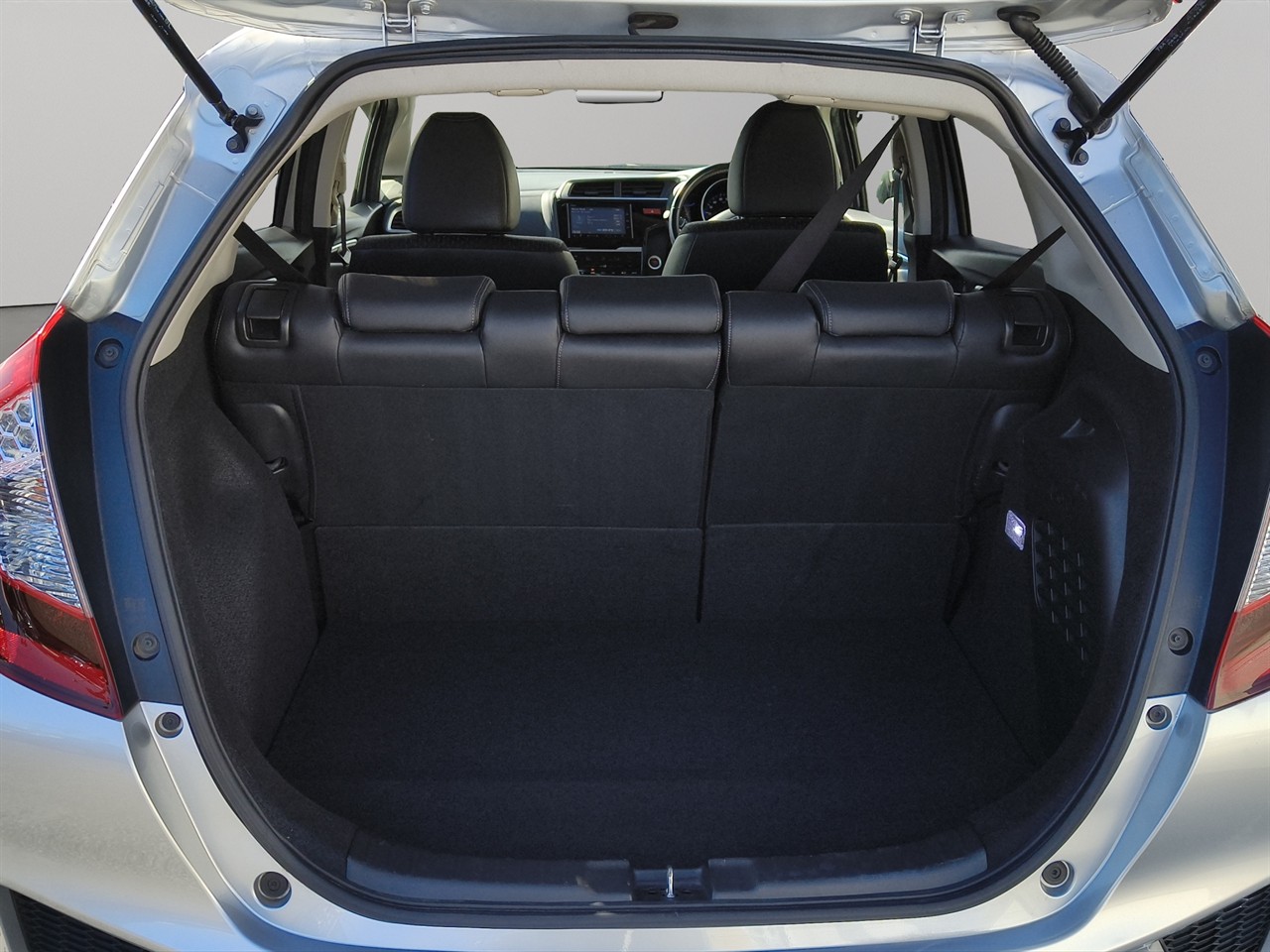 2014 Honda Fit Jazz Hybrid New Shape Hatchback CRUISE CONTROL + REVERSING CAMERA + SMART KEY