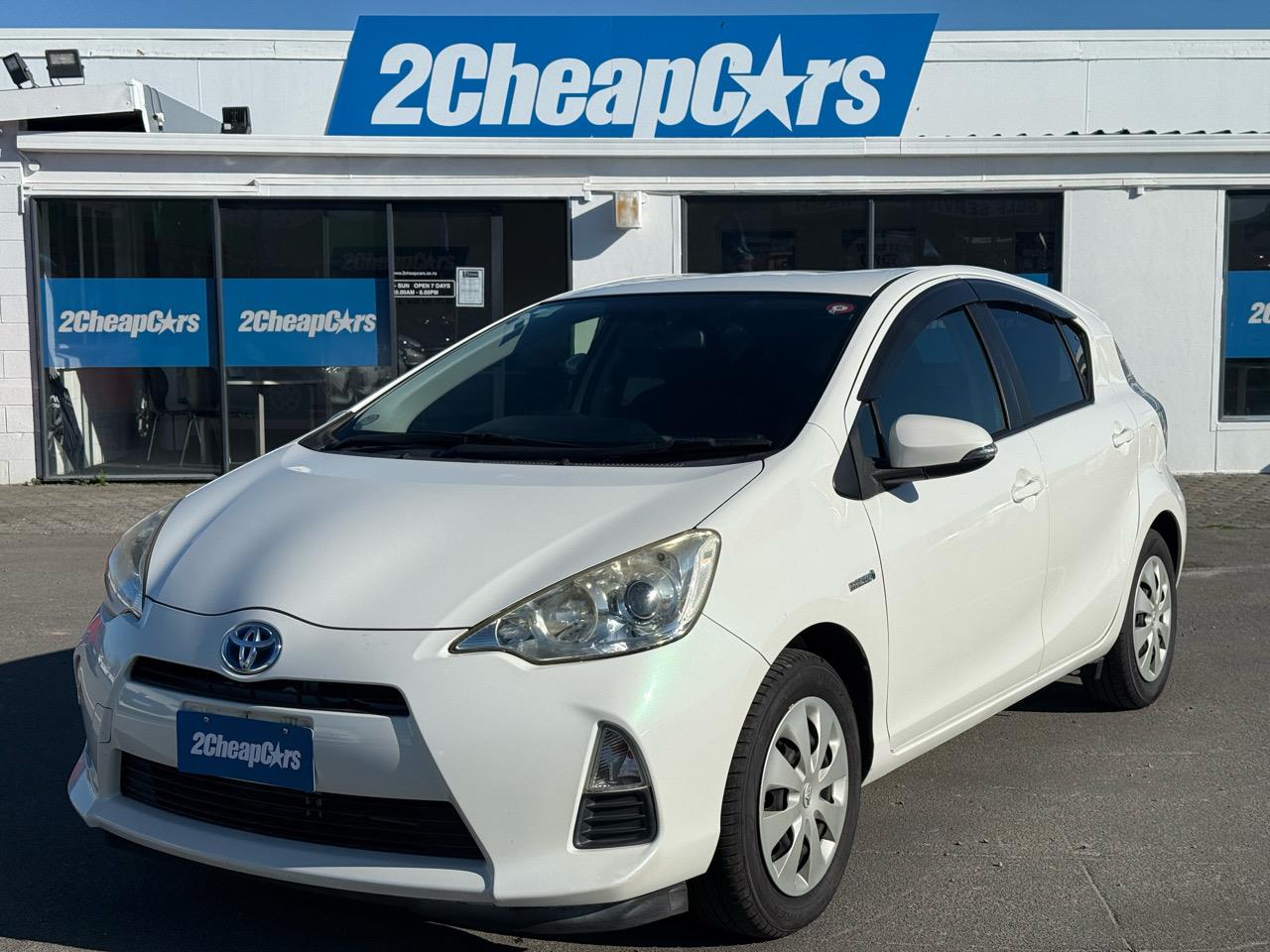 2014 Toyota Aqua Hybrid Hatchback