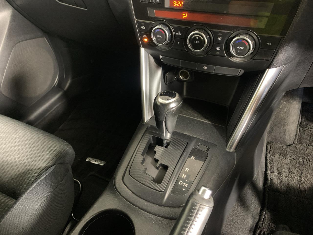 2012 Mazda CX-5 SKYACTIVE RV/SUV PUSH BUTTON START + AUTO LIGHTS + REVERSING CAMERA