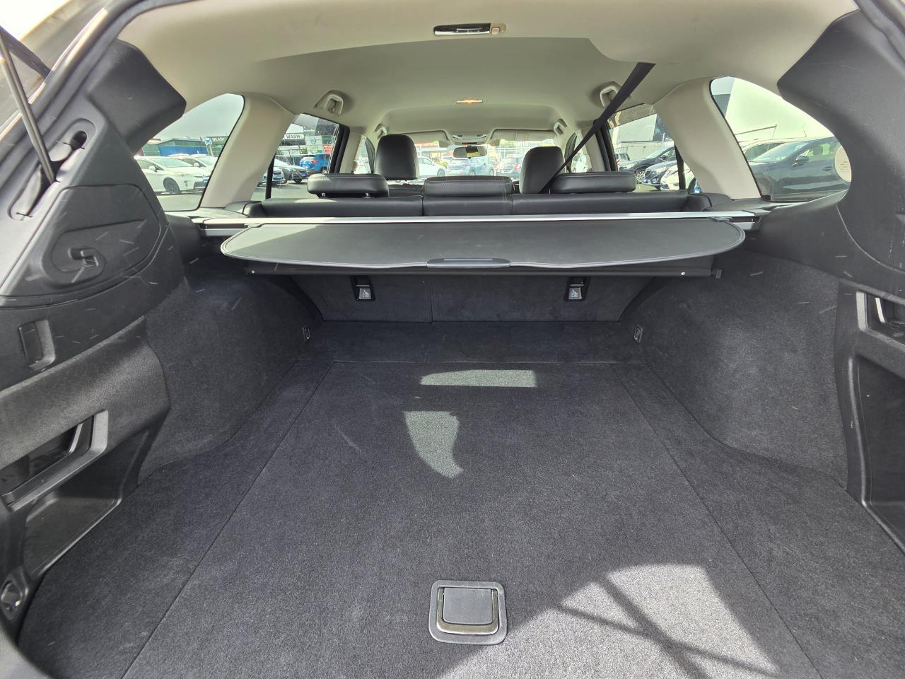 2015 Subaru Outback AWD Eyesight New Shape RV/SUV EYESIGHT SYSTEM + AWD + REVERSING CAMERA