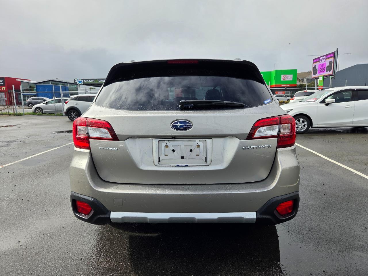 2015 Subaru Outback AWD Eyesight New Shape RV/SUV EYESIGHT SYSTEM + AWD + REVERSING CAMERA