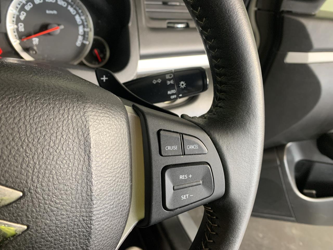 2013 Suzuki Swift 1.2 XG Hatchback PUSH SRART + AUTO LIGHTS + PADDLE SHIFT