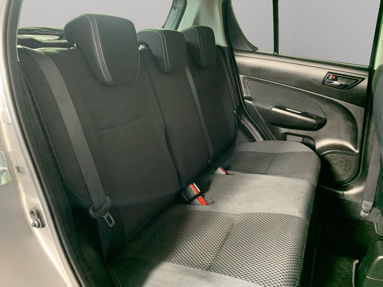 2013 Suzuki Swift 1.2 XG Hatchback PUSH SRART + AUTO LIGHTS + PADDLE SHIFT