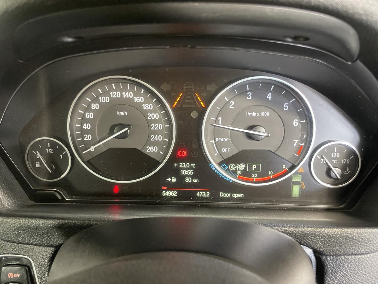 2014 BMW 320i TOURING Station Wagon LOW KM + REVERSING CAMERA + PARKING SENSORS