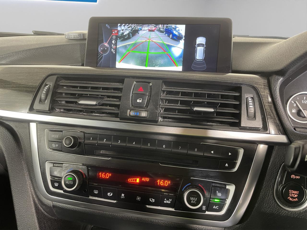 2014 BMW 320i TOURING Station Wagon LOW KM + REVERSING CAMERA + PARKING SENSORS