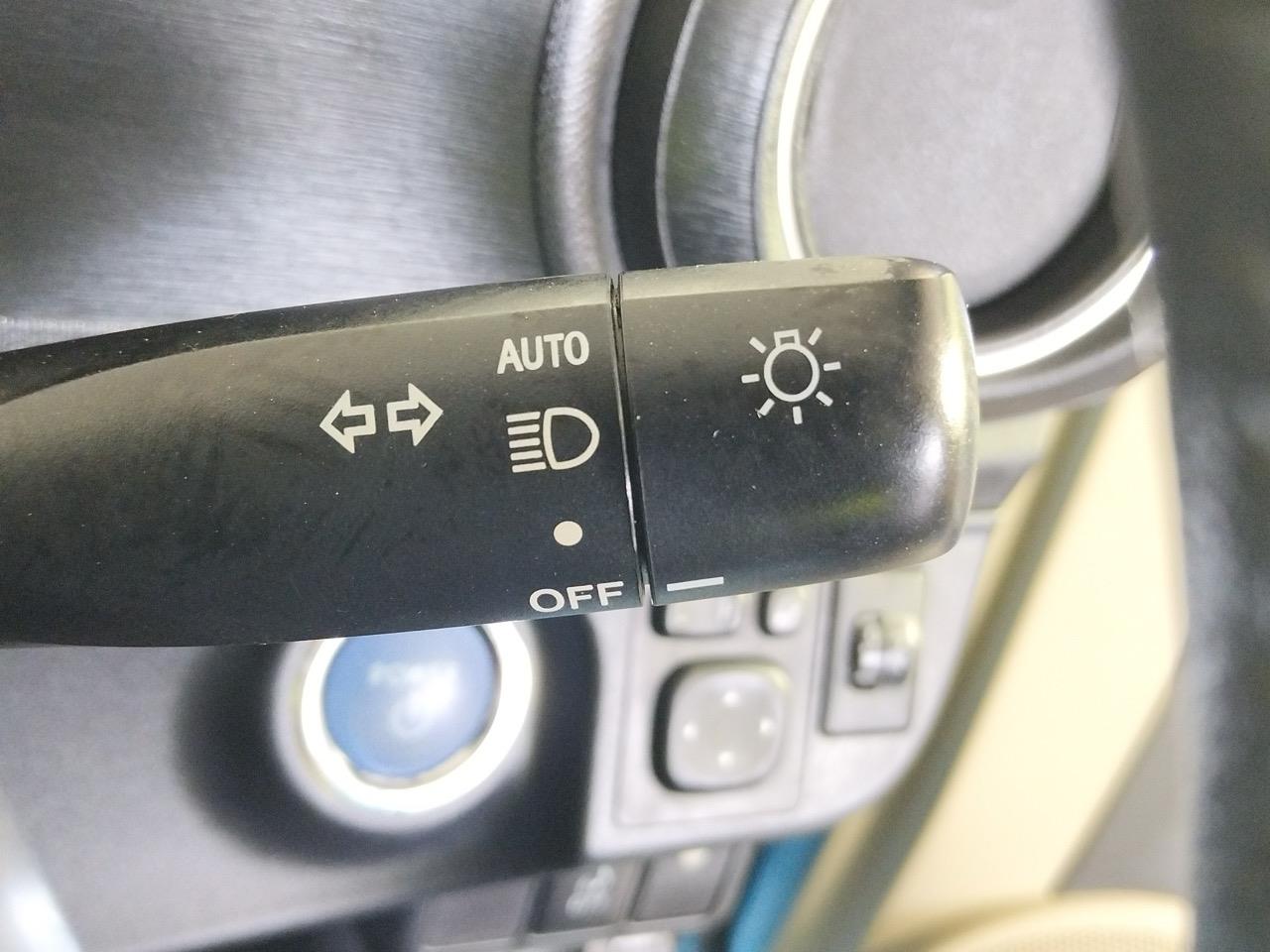 2014 Toyota Aqua G Hatchback PUSH START + REVERSING CAMERA + AUTO LIGHTS