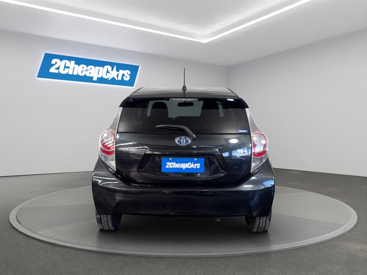 2012 Toyota Aqua S Hatchback SMART KEY + AUTO LIGHTS + GREAT FUEL EFFICIENCY
