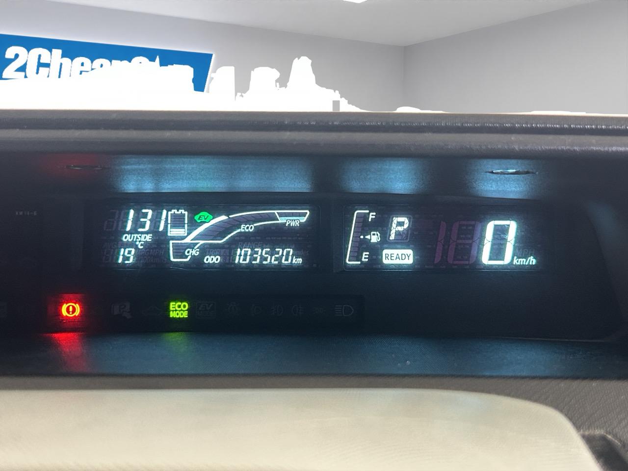 2014 Toyota Aqua S Hatchback AUTO LIGHTS + PUSH START