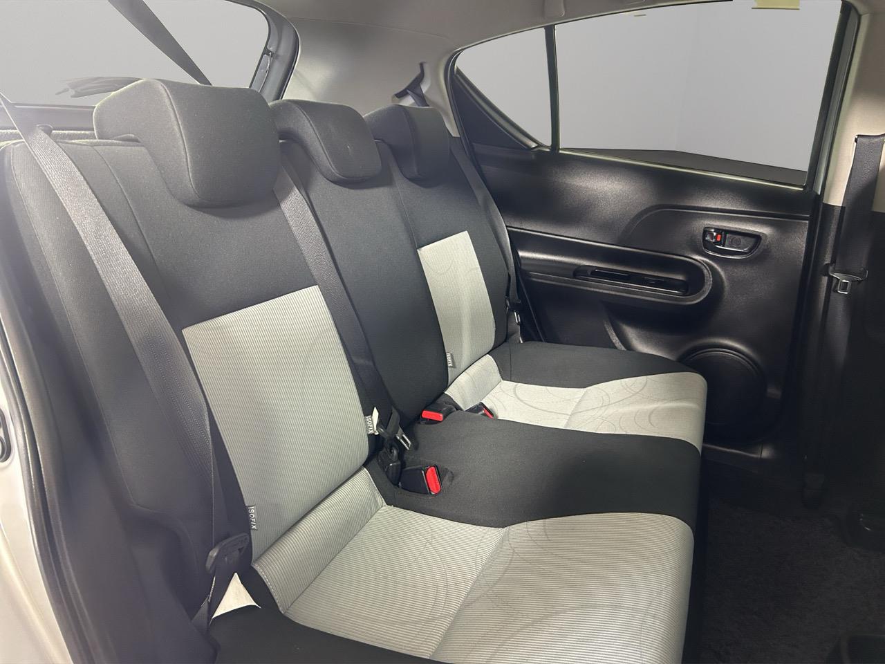 2014 Toyota Aqua S Hatchback AUTO LIGHTS + PUSH START