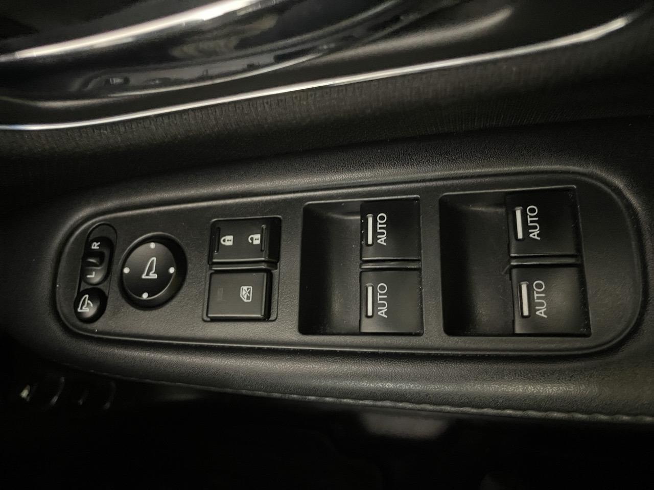 2015 Honda Vezel Z RV/SUV REVERSING CAMERA + CRUISE CONTROL + PADDLE SHIFT