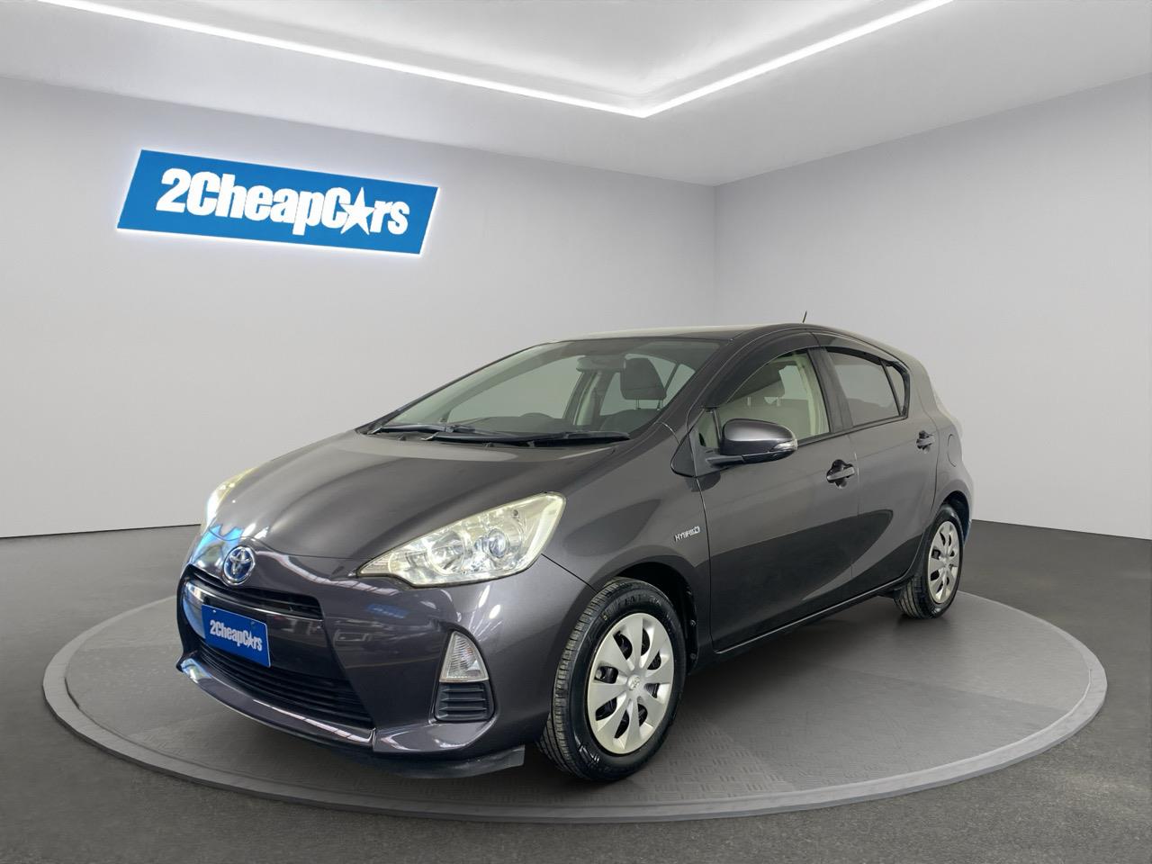 2014 Toyota Aqua S Hatchback