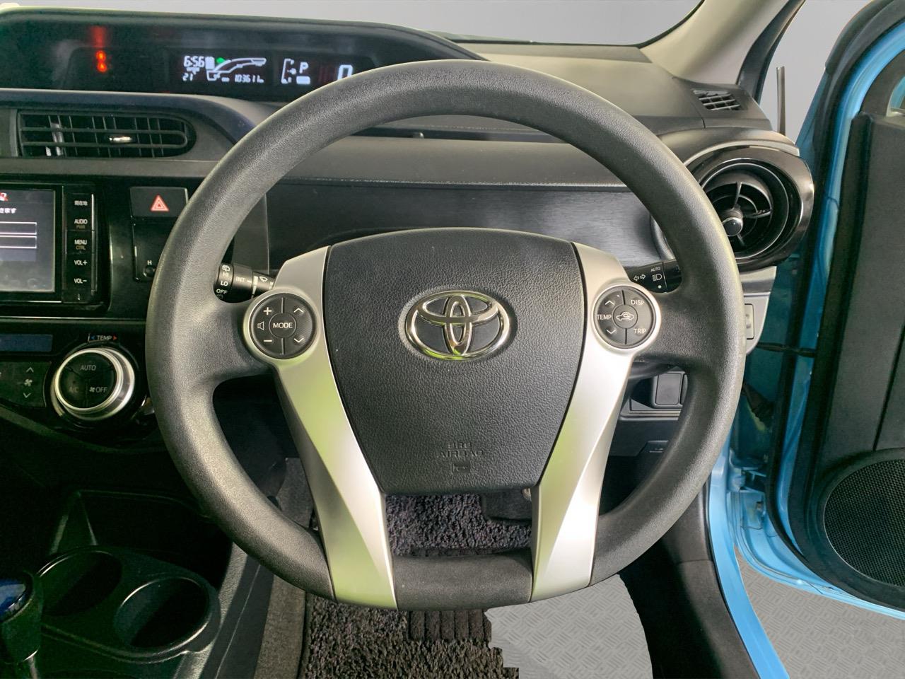 2015 Toyota Aqua Facelift Model S Hatchback HEATED SEATS + PUSH BUTTON START + AUTO LIGHTS