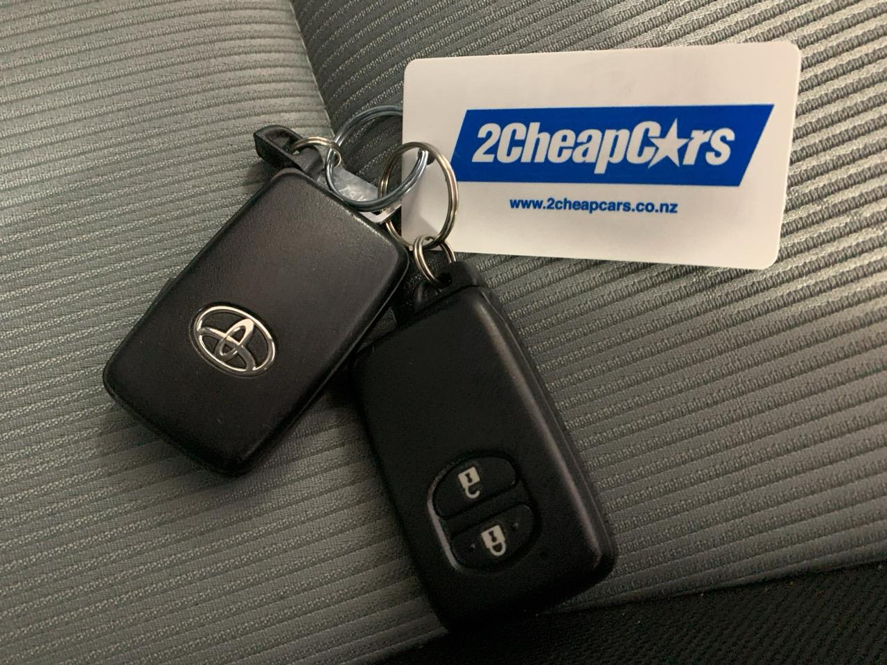 2012 Toyota Aqua S Hatchback REVERSING CAMERA + SMART KEY + HEATED SEATS