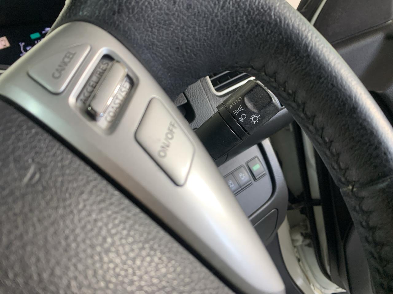 2014 Nissan Serena Hybrid Highway Star People Mover CRUISE CONTROL + POWER SLIDING DOORS + AUTO LIGHTS