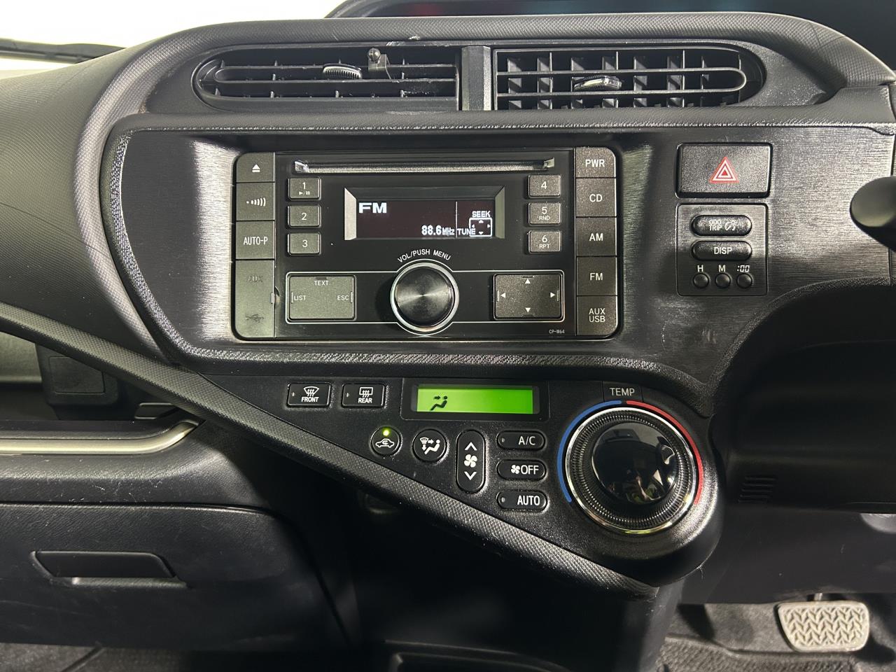 2014 Toyota Aqua G Balck Soft Leather Selection Hatchback LEATHER SEATS + SMART KEY + AUTO LIGHTS